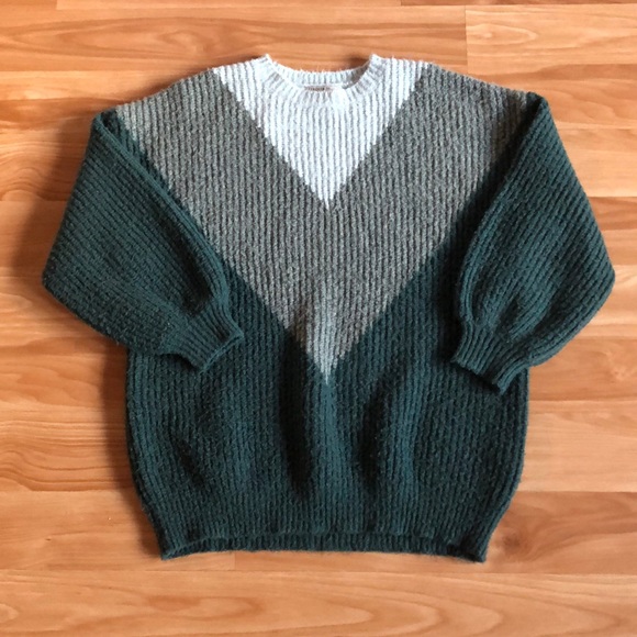 Forever 21 Sweaters - Forever 21 Sweater